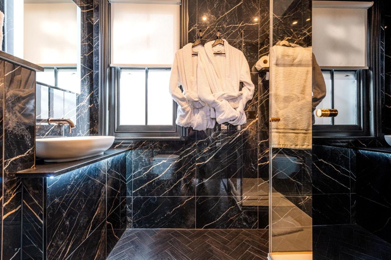Funky Monk Hotel إبينغ المظهر الخارجي الصورة