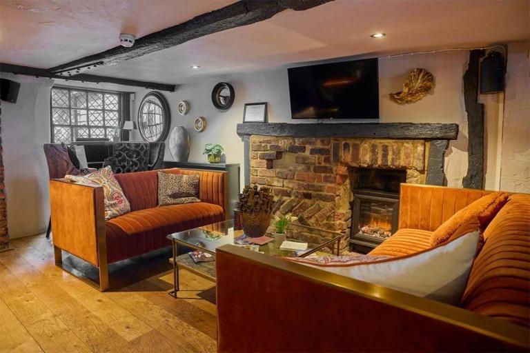 Funky Monk Hotel إبينغ المظهر الخارجي الصورة